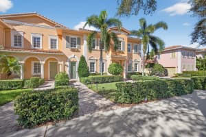 555 Dakota Drive, Jupiter, FL 33458 - MLS#R11169612