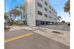 105 Riverside Drive, Pompano Beach, FL 33062 - MLS#R11169637
