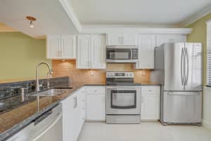 6073 Balboa Circle, Boca Raton, FL 33433 - MLS#R11169674
