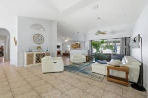 5878 Carovel Avenue, Port Saint Lucie, FL 34986 - MLS#R11169706