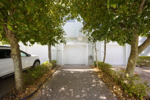 3069 Laurel Ridge Circle, Riviera Beach, FL 33404 - MLS#R11169707