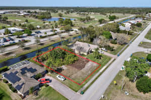 306 Main Street, Sebastian, FL 32958 - MLS#R11169708