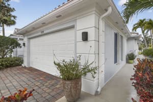 8269 Saint Johns Court, Wellington, FL 33414 - MLS#R11169731