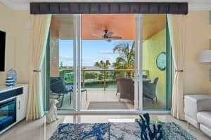 2650 Lake Shore Drive, Riviera Beach, FL 33404 - MLS#R11169738