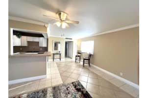 322 Seville N, Delray Beach, FL 33446, Delray Beach, FL 33446 - MLS#R11169809