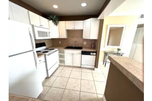 322 Seville N, Delray Beach, FL 33446, Delray Beach, FL 33446 - MLS#R11169809