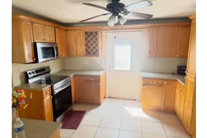 520 Seagrape Road, Lantana, FL 33462 - MLS#R11169816