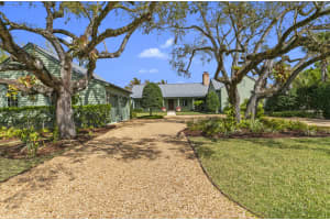 12025 Laurel Lane, Hobe Sound, FL 33455 - MLS#R11169871