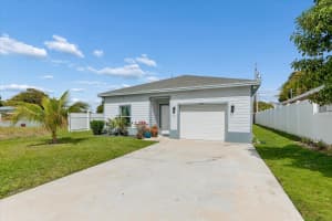 525 12th Avenue, Boynton Beach, FL 33435 - MLS#R11169881