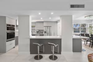 10180 Bay Harbor Drive, Bay Harbor Islands, FL 33154 - MLS#R11169899