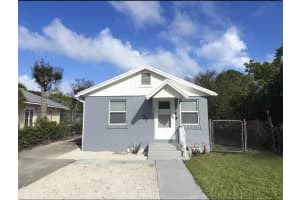 27 11th Avenue, Delray Beach, FL 33444 - MLS#R11169929