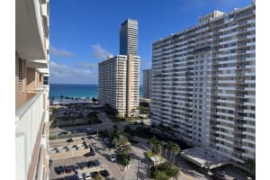 1965 Ocean Drive, Hallandale Beach, FL 33009 - MLS#R11169942