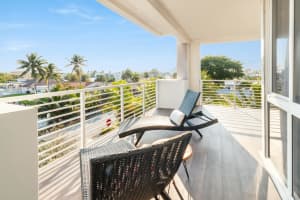 51 19th Avenue, Deerfield Beach, FL 33441 - MLS#R11169986