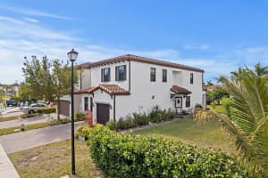 4021 Sycamore Cove, Riviera Beach, FL 33410 - MLS#R11169990