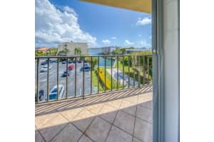 890 Federal Highway, Lantana, FL 33462 - MLS#R11170018