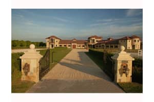 3410 Old Hampton Dr, Wellington, FL 33414, Sold 05/25/12