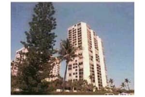 5420 N Ocean Dr, West Palm Beach, FL 33404, Sold 10/01/14