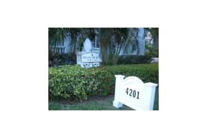 4201 S Ocean Blvd, South Palm Beach, FL 33480, Sold 10/01/13