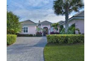 290 Lakeview Way, Vero Beach, FL 32963, Sold 04/04/13