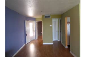 2936 Lake Shore Dr, West Palm Beach, FL 33404, Sold 09/27/13