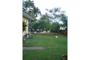 49 SE 8th St, Dania Beach, FL 33004, Sold 12/30/13