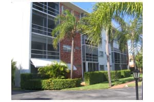 15 SE 13th St APT A4, Boca Raton, FL 33432, Sold 08/29/12
