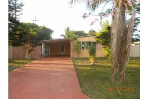 Palm Springs, FL 33461, Sold 08/17/12