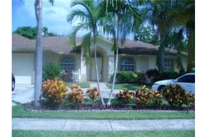 106 Brook Woode Ave, Royal Palm Beach, FL 33411, Sold 04/23/13