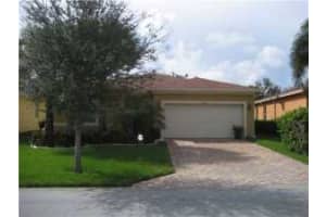 807 Fieldstone Way, West Palm Beach, FL 33413, Sold 02/26/13
