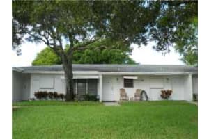 7211 E Oakridge Cir, Lantana, FL 33462, Sold 02/28/13