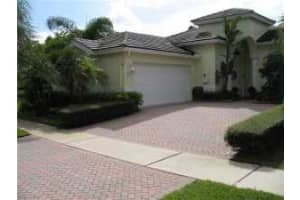 8210 Hampton Wood Dr, Boca Raton, FL 33433, Sold 02/15/13