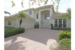 107 Chasewood Cir, Palm Beach Gardens, FL 33418, Sold 08/12/13