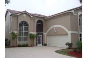 1 Lawrence Lake Dr, Boynton Beach, FL 33436, Sold 02/11/13