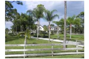 10863 SW Hawk View Cir, Stuart, FL 34997, Sold 08/27/13