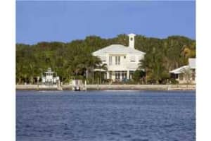 601 N Atlantic Dr, Lantana, FL 33462, Sold 03/16/16