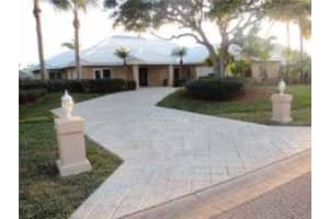 349 Riverway Dr, Vero Beach, FL 32963, Sold 08/06/13