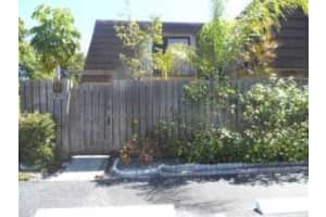 3893 Carolina Dr, Lake Worth, FL 33461, Sold 06/10/13