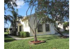 MLS# R3362584, Boynton Beach, Florida 33437