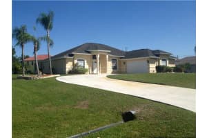 104 SW Hawthorne Cir, Port St. Lucie, FL 34953, Sold 06/14/13