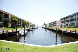 236 Castlewood Dr, North Palm Beach, FL 33408, Sold 08/15/13