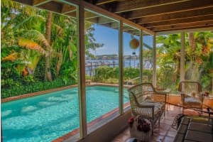 166 Lucina Dr, Hypoluxo, FL 33462, Sold 12/04/13