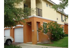 51 SE Sedona Cir APT 204, Stuart, FL 34994, Sold 11/14/13