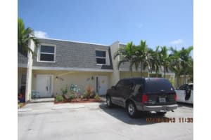 526 SW 1st St, Boynton Beach, FL 33435, Sold 10/21/13