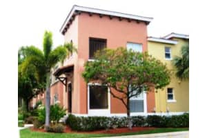 3545 Forest Hill Blvd APT 8, West Palm Beach, FL 33406, Sold 09/17/13