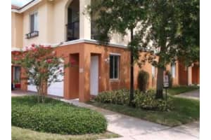 45 SE Sedona Cir APT 204, Stuart, FL 34994, Sold 11/01/13