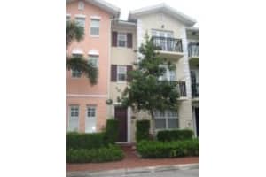 1034 E Heritage Club Cir, Delray Beach, FL 33483, Sold 11/22/13