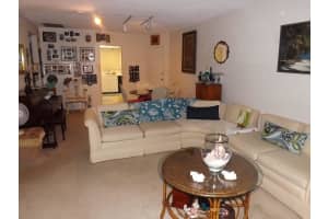 68 Yacht Club Dr APT 15, North Palm Beach, FL 33408, Sold 01/15/14