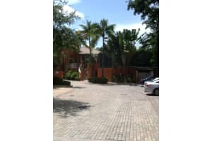 3471 Main Hwy APT 1137, Miami, FL 33133, Sold 11/26/13
