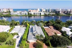 1026 N Atlantic Dr, Lantana, FL 33462, Sold 01/16/15