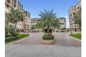 2000 S Ocean Blvd APT 706, Delray Beach, FL 33483, Sold 01/17/14